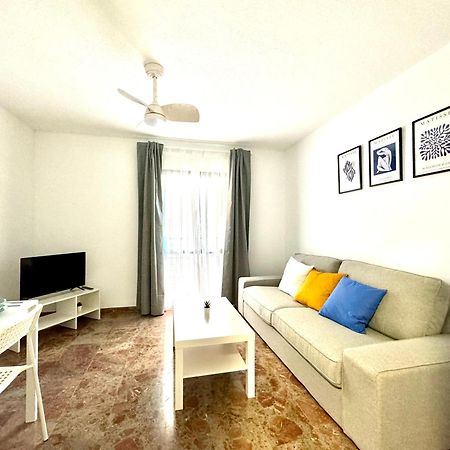 Beautiful & Sunny Apartment マラガ エクステリア 写真